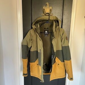Burton Boys Snowboarding Jacket